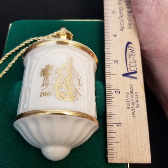 Lenox China 1986 Christmas Ornament MAGI LANTERN Christmas Tree Ornament In Box - Picture 2 of 12